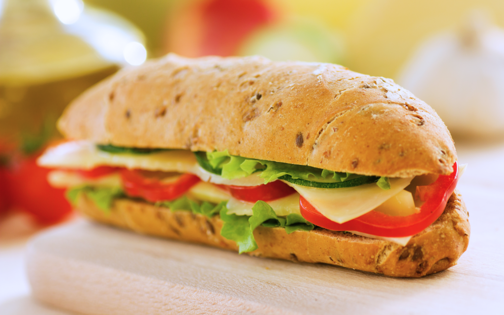 sandwich salade tomate